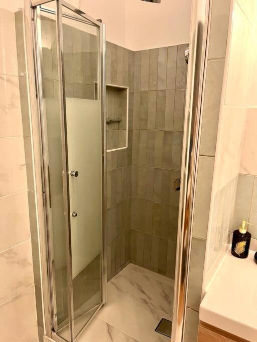Gare De Lyon 12E, Suite 1 Chambre 2 A 4P Париж Екстер'єр фото
